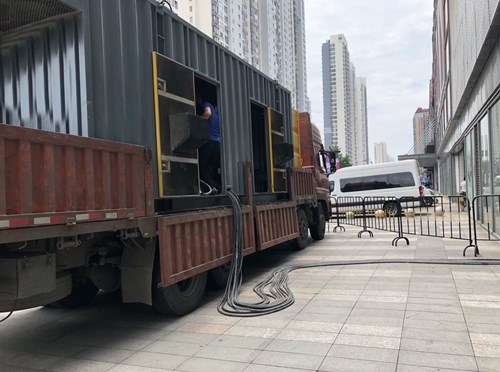 汾西柴油发电机空气滤清器在不同季节的更换周期是否有差异？
